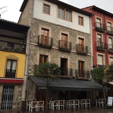 Pension San Pelayo 10 Cangas de Onis Bagian luar foto