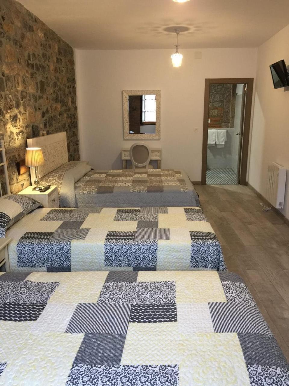 Pension San Pelayo 10 Cangas de Onis Bagian luar foto